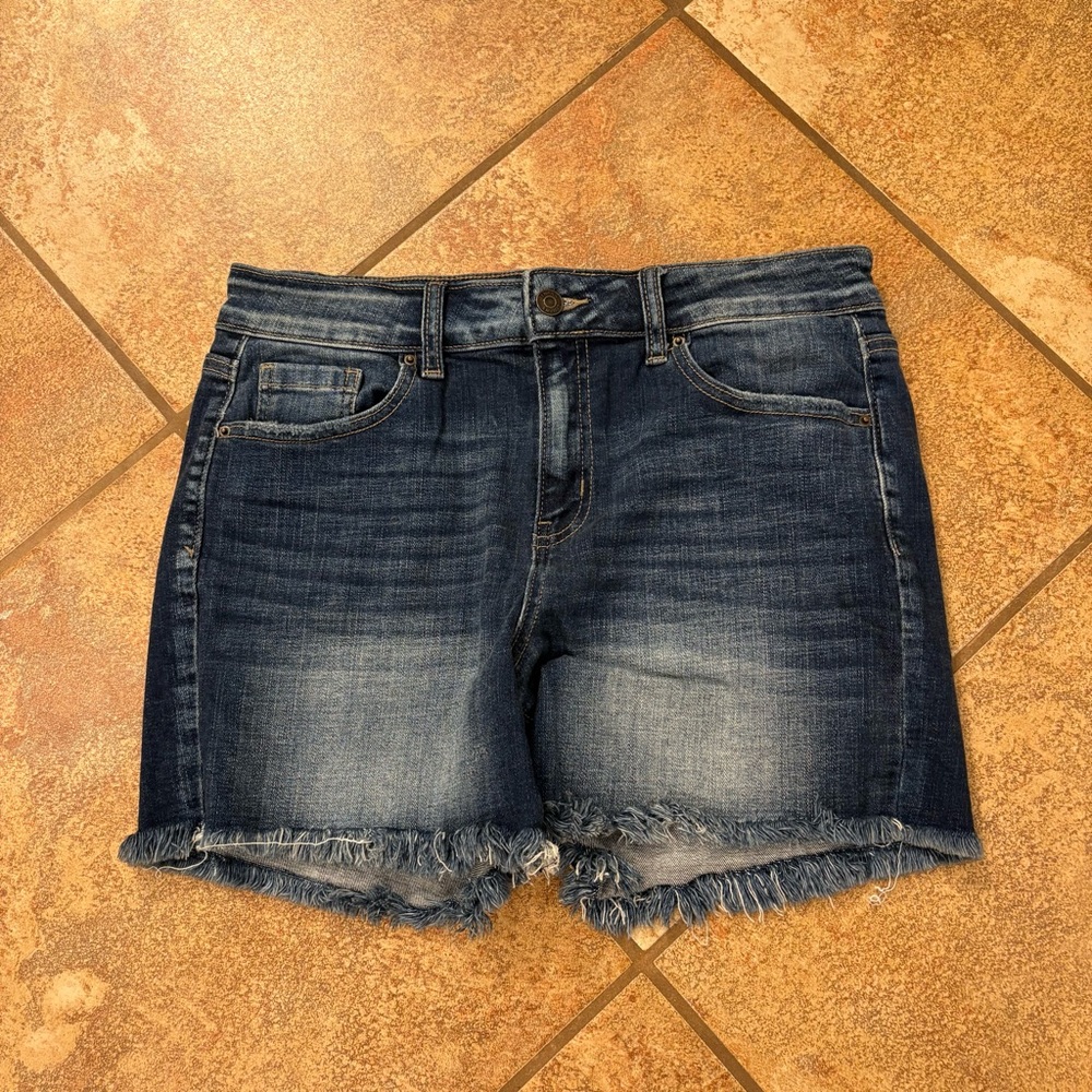 Midwash Frayed Hem Denim Shorts - Women's Jean Shorts